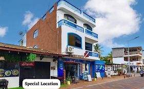 Blue Horizon - Galapagos Home